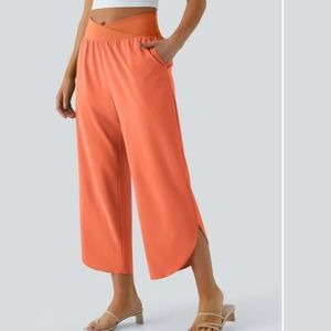 HALARA Orange Capris High-Rise Flowy Fit